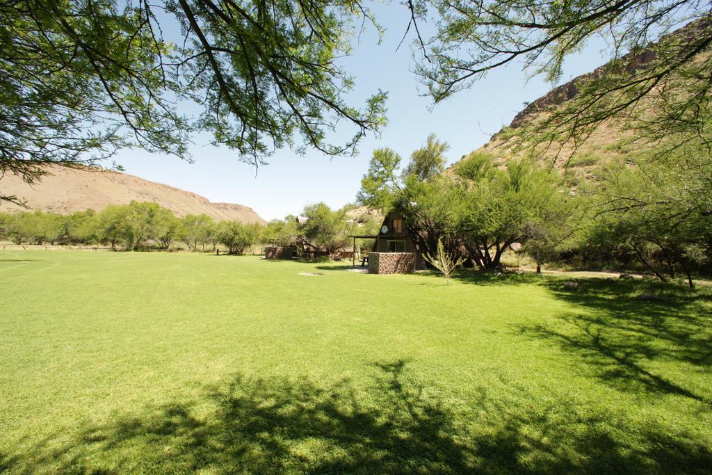 Villa Ko Ka Tsara Bush Camp Beaufort West Exterior foto