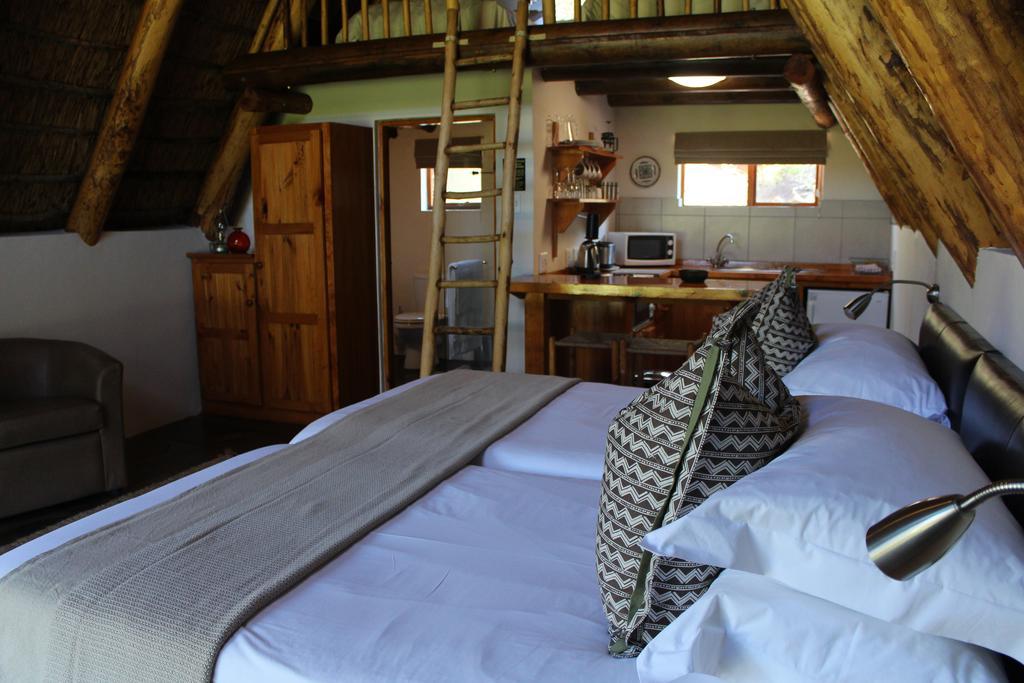 Villa Ko Ka Tsara Bush Camp Beaufort West Exterior foto